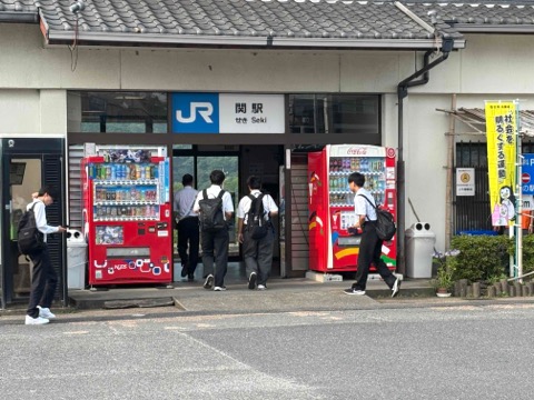 kameyama_katsudo_04_c_2025.jpg
