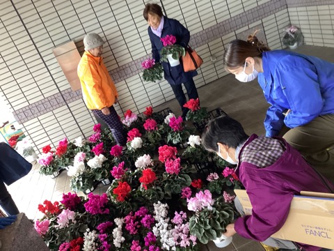 w_mie_katsudo_03_a_2026.jpg